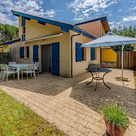 Holiday home Maison Ocelandes